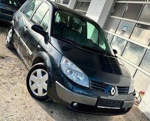 Renault Renault Scenic Privilege 2.0 16V *VOLLAUSSTATTUNG* Gebrauchtwagen