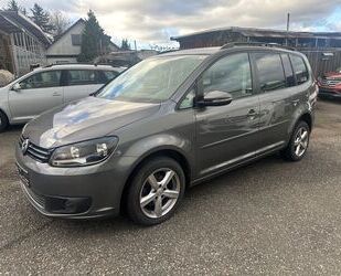 VW Volkswagen Touran 1.6TDI Comfortline BMT Navi Gebrauchtwagen