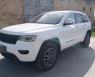 Jeep Jeep Grand Cherokee 3.6l V6 Pentastar 4x4 42.000km Gebrauchtwagen