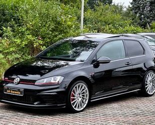 VW Volkswagen Golf VII GTI*BMT*CLUBSPORT*PANO*APR*19Z Gebrauchtwagen