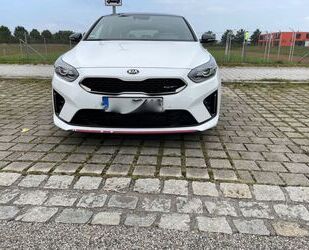 Kia Kia pro_ceed / ProCeed 1.6 T-GDI DCT GT GT 1.Hand Gebrauchtwagen