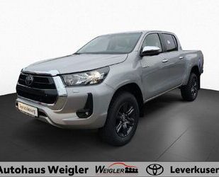 Toyota Toyota Hilux Double Cab 2.4 Comfort 4x4 Navi Gebrauchtwagen