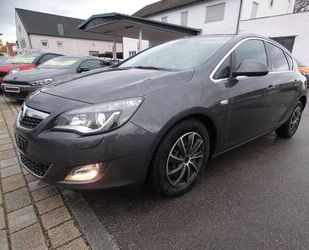 Opel Opel ASTRA J 1.7 CDTi SPORT NAVI+XENON+SERVICE+EUR Gebrauchtwagen