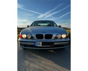 BMW BMW 523i Auto 523i Gebrauchtwagen