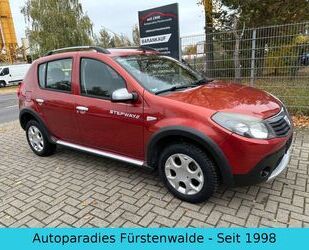 Dacia Dacia Sandero Laureate 1.6 Allwetter*Klima*Wenig K Gebrauchtwagen