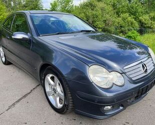 Mercedes-Benz Mercedes-Benz C 230 V6 Sportcoupe-Scheckheftgepfle Gebrauchtwagen