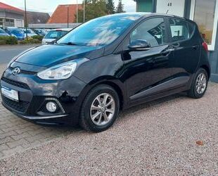 Hyundai Hyundai i10 1.2 Style **SHZ**PDC**KLIMAAUTOMATIK* Gebrauchtwagen