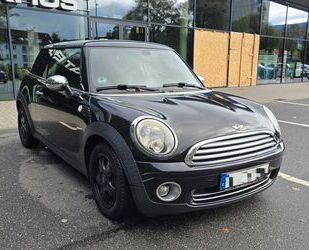 Mini MINI One Automatik Klima Gebrauchtwagen