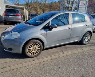 Fiat Fiat Grande Punto 1.4 8V Dynamic KLIMA 2.Hand 8-FA Gebrauchtwagen