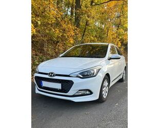 Hyundai Hyundai i20 1.2 PASSION Blue Gebrauchtwagen