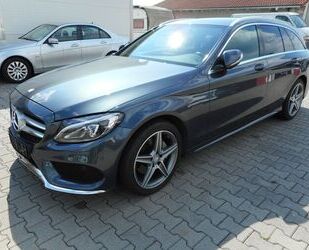 Mercedes-Benz Mercedes-Benz C 180 T CGI 2 x AMG Line Navi Le Gebrauchtwagen