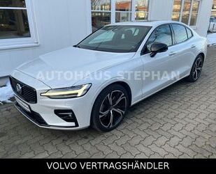 Volvo Volvo S60 B5 AWD Automatik ULTIMATE DARK GARANTIE Gebrauchtwagen