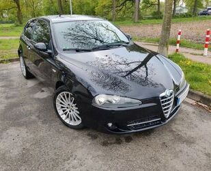 Alfa Romeo Alfa Romeo Alfa 147 1.6 16V TS Gebrauchtwagen