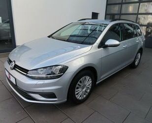 VW Volkswagen Golf VII 1.6 TDI SCR Trend. Variant/SHZ Gebrauchtwagen