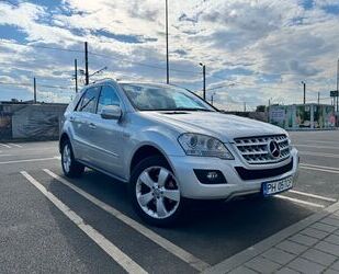 Mercedes-Benz Mercedes-Benz ML 350 BlueTEC 4MATIC - service hist Gebrauchtwagen