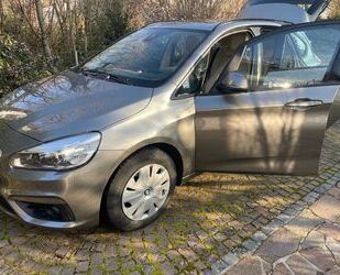 BMW BMW 218 Active Tourer 218i fast Vollausstattung Gebrauchtwagen