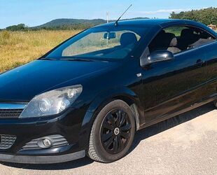 Opel Opel Astra H Twin Top / Cabrio Gebrauchtwagen