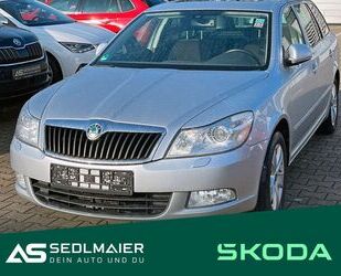 Skoda Skoda Octavia Combi 1.8 TFSI Elegance SHZ|AHK|El.D Gebrauchtwagen