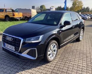 Audi Audi Q2 35 TFSI S line, Automatik, GJR, Navi, RFK Gebrauchtwagen