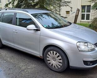 VW Volkswagen Golf 1.6 Comfortline Variant Comfortlin Gebrauchtwagen