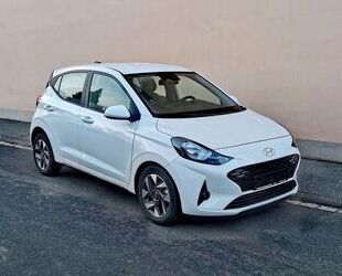 Hyundai Hyundai i10 / Klima / Alufelgen / Apple CarPlay / Gebrauchtwagen