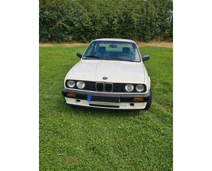 BMW BMW 318i Oldtimer mit H-Kennzeichen Oldtimer