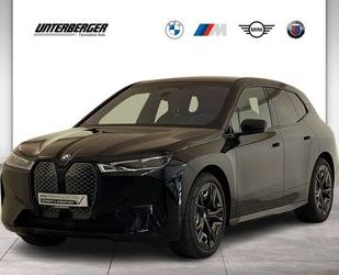 BMW BMW iX xDrive40 Leasing 635€ o.Anz Sportpaket AHK Gebrauchtwagen