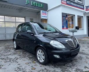 Lancia Lancia Ypsilon 1.4 16V Argento *KLIMA* TÜV 12/25* Gebrauchtwagen