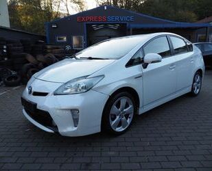 Toyota Toyota Prius 1.8-l-VVT-i NAVI/LEDER/KAMERA Gebrauchtwagen