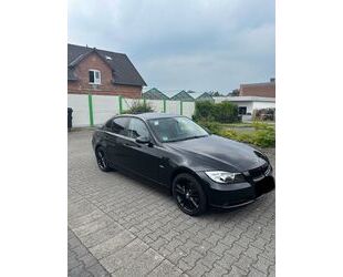 BMW BMW 318i - E90 2007, Apple CarPlay, Vollleder Gebrauchtwagen