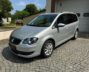 VW Volkswagen Touran 1.4 TSI Freestyle 140PS AHK Gebrauchtwagen