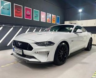 Ford Ford Mustang 5.0 Ti-VCT V8 GT 3900km-EU Fahrzeug Gebrauchtwagen