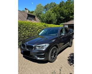 BMW BMW X3 xDrive 20i HUD LED ALARM INSPEKTION + BREMS Gebrauchtwagen