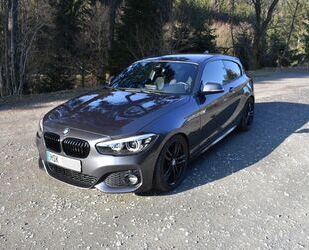 BMW BMW 120i Edition M Sport Shadow Gebrauchtwagen