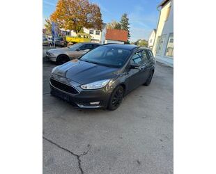 Ford Ford Focus Turnier 1.0 Business Navi,Pdc,2.Hand,Te Gebrauchtwagen