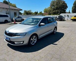 Skoda Skoda Rapid Spaceback AT Style Navi/Xenon/Shzg/PDC Gebrauchtwagen