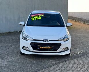 Hyundai Hyundai i20 blue Passion Gebrauchtwagen