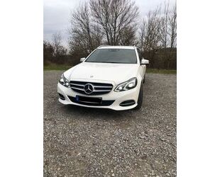 Mercedes-Benz Mercedes-Benz E 200 T AVANTGARDE Airmatic, 360Grad Gebrauchtwagen