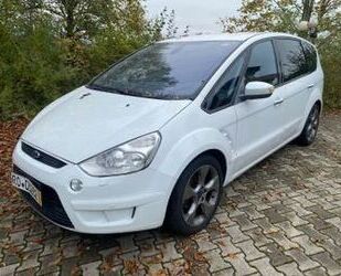 Ford Ford S-Max Titanium 2.0 - TEMPOMAT - NAVI - AUTOMA Gebrauchtwagen