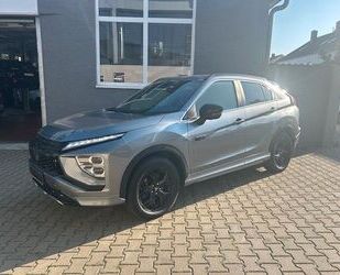 Mitsubishi Mitsubishi Eclipse Cross 2.4 PHEV 4WD Black mit LE Gebrauchtwagen