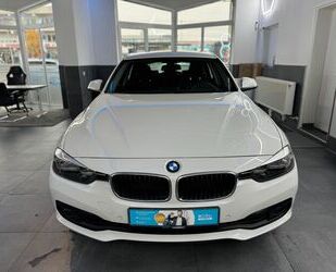 BMW BMW 320i Touring Advantage AHK*Navi*SHZ*PDC*1 HAND Gebrauchtwagen