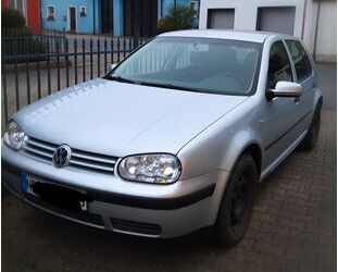 VW Volkswagen Golf 1.4 Basis Basis Gebrauchtwagen