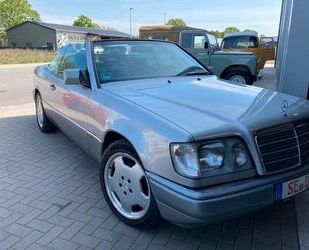 Mercedes-Benz Mercedes-Benz W124 E 200 Cabrio FINAL EDITION Gebrauchtwagen