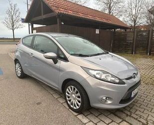 Ford Ford Fiesta 1,4 Trend Autom. Trend Gebrauchtwagen