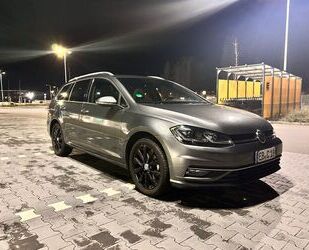 VW Volkswagen Golf 1.5 TSI ACT Highline Variant Highl Gebrauchtwagen