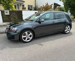 VW Volkswagen Golf 2.0 TSI BMT GTI Scheckheftgepflegt Gebrauchtwagen