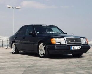 Mercedes-Benz Mercedes-Benz E 300 - 1. HAND - Tempomat; Klimaaut Gebrauchtwagen