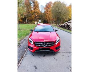 Mercedes-Benz Mercedes-Benz GLA 180 DCT - Edition AMG Line Night Gebrauchtwagen