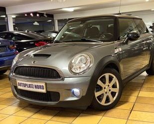 Mini MINI COOPER-S Mini Cooper S*184PS*XENON*PANO*135.0 Gebrauchtwagen