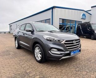 Hyundai Hyundai Tucson 4WD, 177 PS, Automatik, AHK, 8-fach Gebrauchtwagen